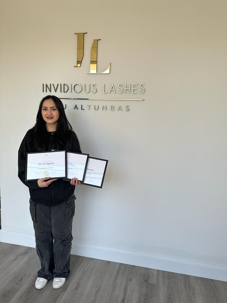 In-Person Russian Volume Eyelash Course - Invidious Lashes