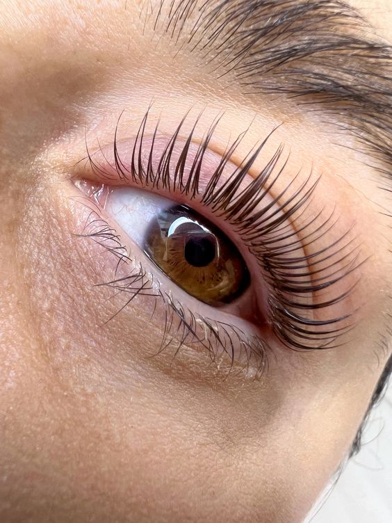 A beautiful perfect eyelash lift using vitamin and keratin lash lift products