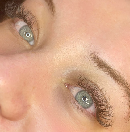 online lash course student work