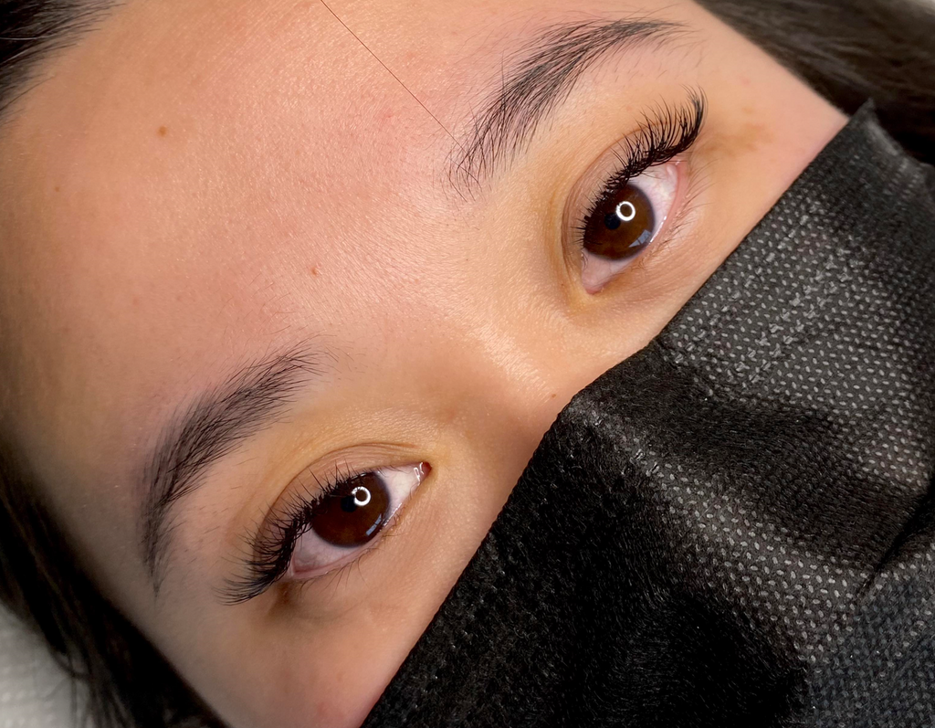 online lash course student work