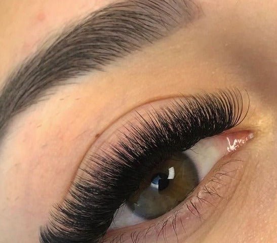 Russian Volume Lashes C Curl 0.05 mm - Invidious Lashes